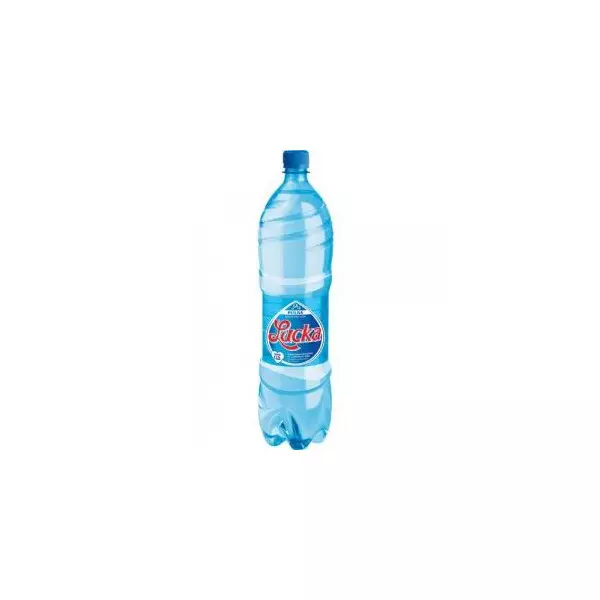 Pramenitá voda Lucka perlivá 6 x 1,5 ℓ