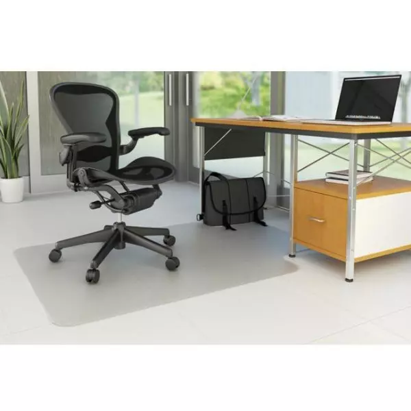 Podložka pod stoličku na tvrdé podlahy v tvare T 134,6x114,3cm